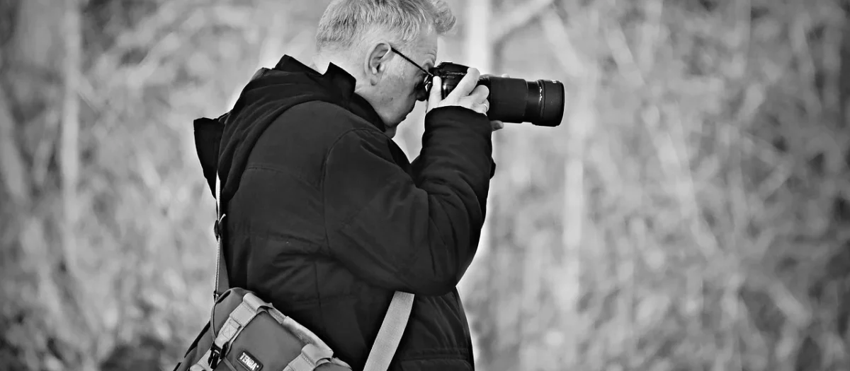 Sprzęt fotograficzny w praktyce: co spakować na sesję, by niczego nie zabrakło